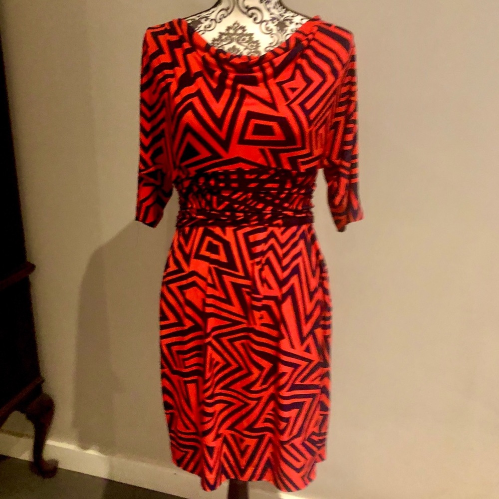 Graphic design dress with POCKETS!!!